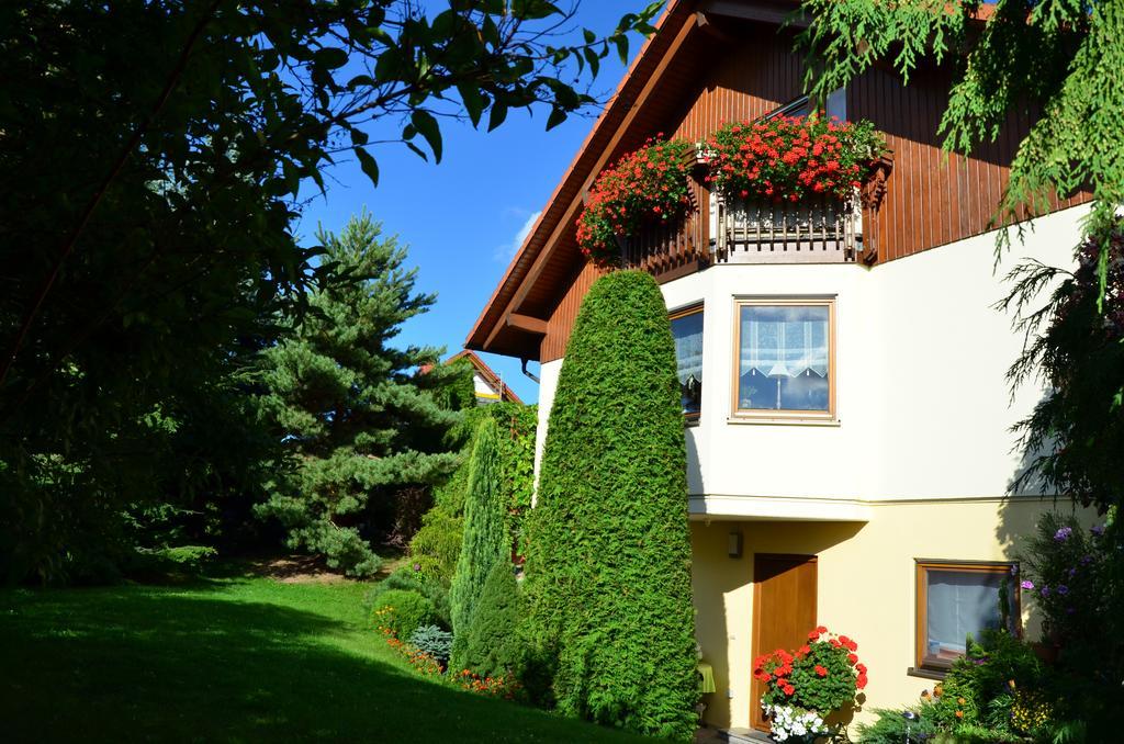 Ferienwohnung Sonnenblick Бишофсверда Екстериор снимка